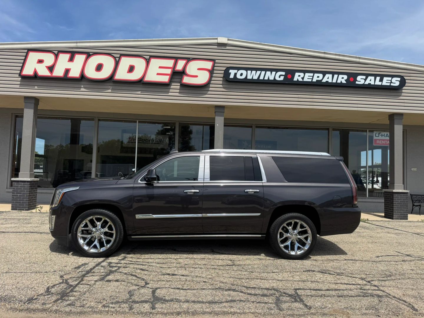 cadillac escalade esv 2016 1GYS4KKJ3GR257054 image cadillac escalade esv 2016 1GYS4KKJ3GR257054 image